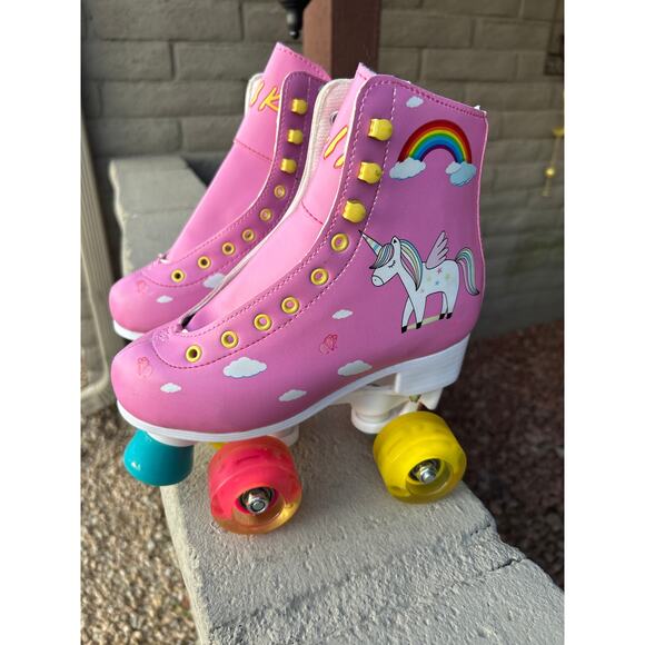 LIKU PINK Unicorn Quad Roller Skates Light Up Wheels SZ Kids US 1-2 - Picture 2 of 13